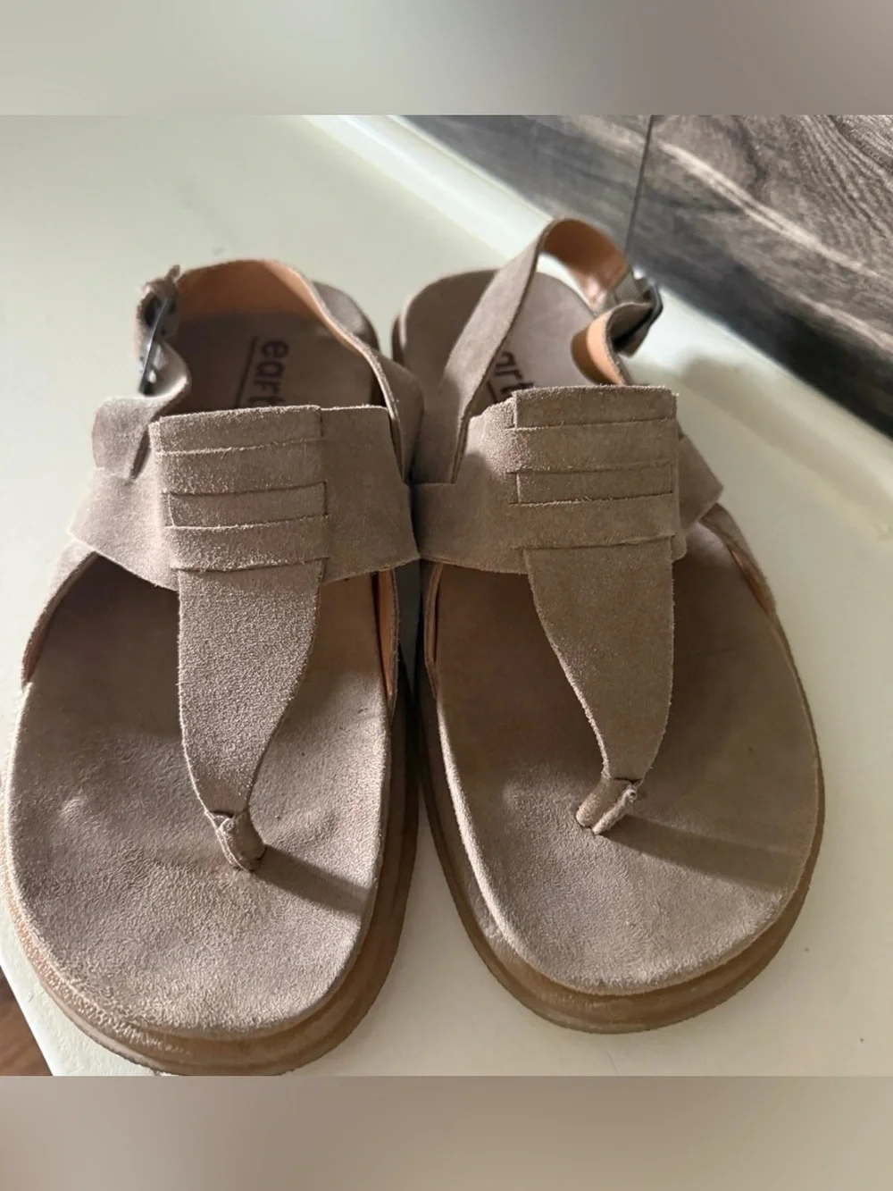 Earth luciana suede